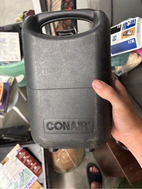 Conair Electric Hair Clipper w/ Storage Case, #1 Guard, Black/Silver
